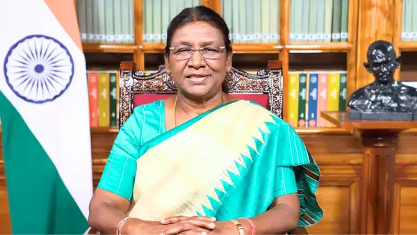 देश के भविष्य निर्माता हैं शिक्षक: राष्ट्रपति द्रौपदी मुर्मू ने टीचर्स डे पर दी शुभकामनाएं
