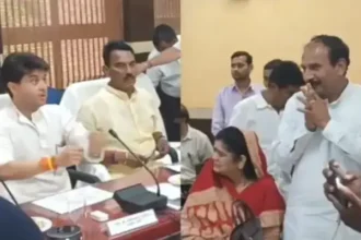ग्वालियर में सिंधिया की समीक्षा बैठक: सभापति को लगाई फटकार, रेलवे स्टेशन निरीक्षण में दिए निर्देश