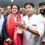 महाआर्यमन सिंधिया बने MPCA के सबसे युवा अध्यक्ष, पिता ज्योतिरादित्य सिंधिया से लिया आशीर्वाद