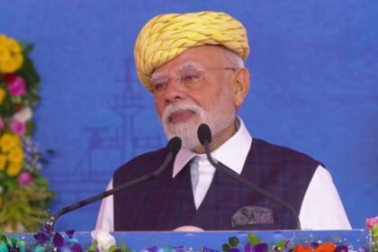 गुजरात: हर संकट का समाधान है आत्मनिर्भर भारत – पीएम मोदी
