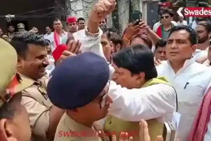 Agra: Scuffle between MP Ramji Lal Suman and police, video goes viral