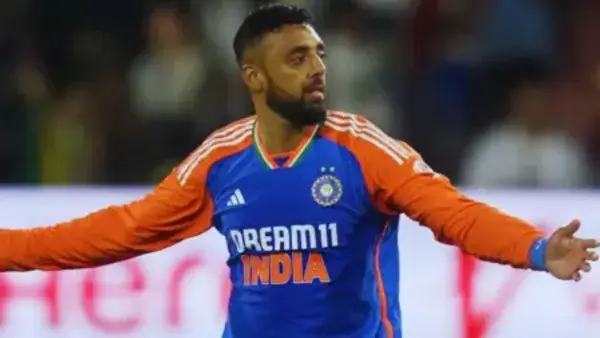 वरुण चक्रवर्ती ने रचा इतिहास, बने दुनिया के नंबर 1 T20 गेंदबाज