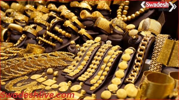 20 दिन चढ़ने के बाद चांदी में गिरावट: दो दिन में ₹7,250 सस्ती; सोना ₹1.27 लाख के पार