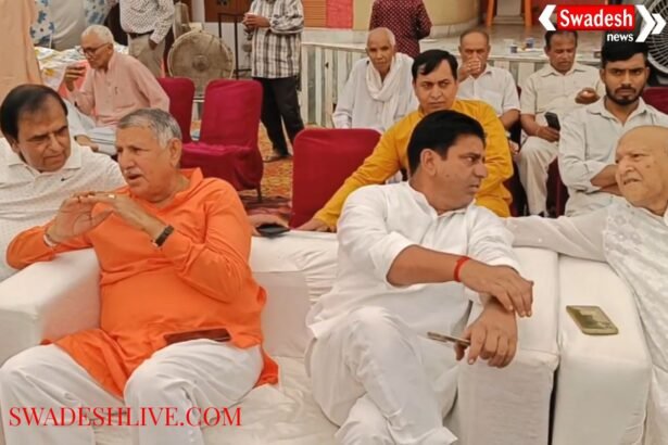 Diwali Milan Celebration in Bhiwani: BJP MP Dharambir Singh lauds former minister Rambhajan's initiative