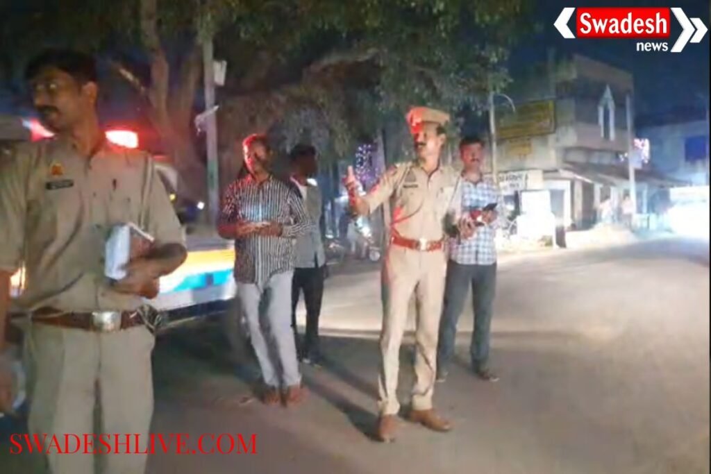 Aerial firing caused commotion in Khandauli, two sides clashed over mutual dispute