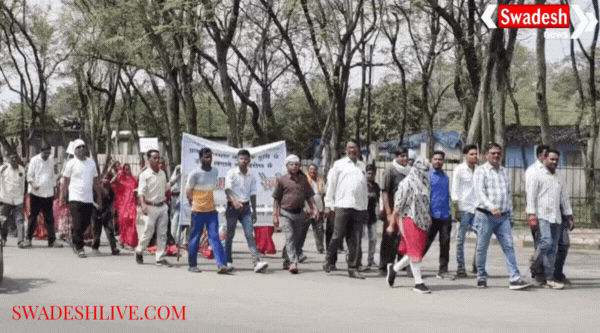Raigarh: Kotamra farmers protest against Adani company