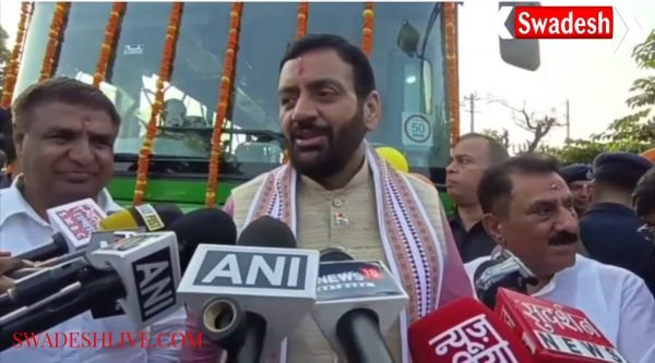 Kurukshetra: Chief Minister Nayab Singh Saini gave the gift of electric bus service