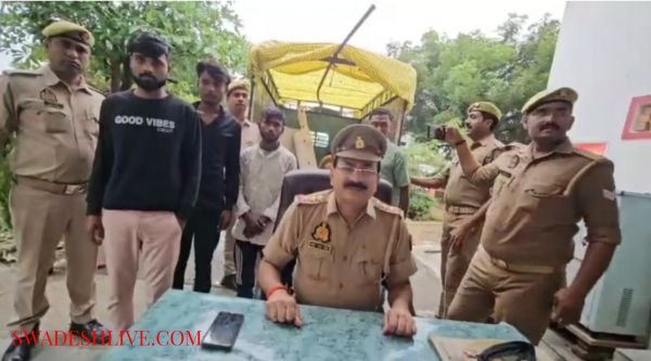 Mirzapur: 4 thieves arrested for stealing from Primary School Dhuria