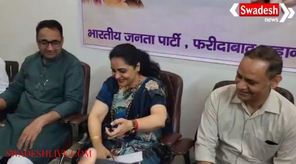 Former MP Sunita Duggal held a press conference in Ballabhgarh
