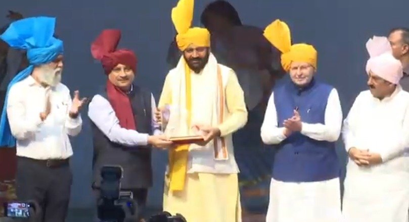 The grand Kumbh of folk culture 'Ratnavali Mahotsav' begins, CM Nayab Saini inaugurates it with great pomp