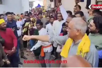 Durg: Former Chief Minister Bhupesh Baghel followed the tradition and endured the blow of the stick.