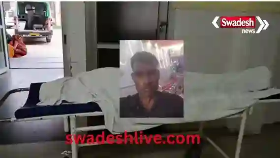 Firozabad: Death was running along with the young man riding the bike, suddenly he stopped the bike and then....!