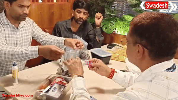 अम्बिकापुर: खाद्य विभाग की पंचशील होटल में छापेमारी, खोए अम्बिकापुर: खाद्य विभाग की पंचशील होटल में छापेमारी, खोए की जलेबी का सैंपल लियाकी जलेबी का सैंपल लिया