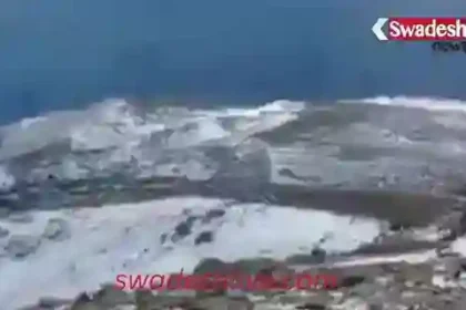 Kashmir receives season's first snowfall, cold wave to hit North India soon!