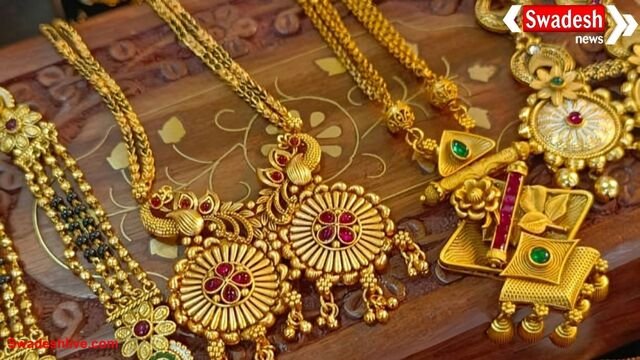 सोना ₹640 महंगा होकर ₹1.27 लाख के करीब, चांदी ₹1,633 सस्ती