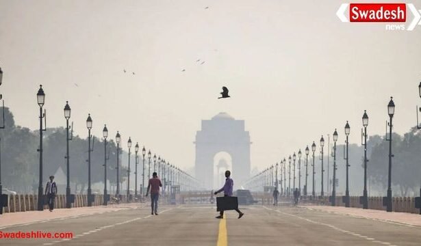 दिवाली से पहले दिल्ली की हवा हुई खतरनाक, AQI 'बहुत खराब' श्रेणी में पहुंचा