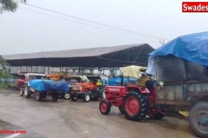 भारी बारिश से मंडी में भीगा हजारों क्विंटल धान, किसानों में हड़कंप, प्रशासन पर लगाए लापरवाही के आरोप