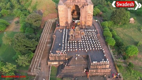 भोजपुर मंदिर से निकला संघ का पथ संचलन, नागरिकों ने किया स्वागत
