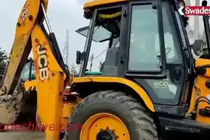 Sambhal: Administration takes action against illegal construction, bulldozer runs on mosque-marriage hall-madrasa