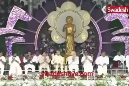 Aishwarya Rai Bachchan's Sai devotion style Won everyone's heart by touching PM Modi's feet