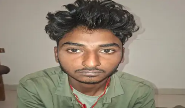 ग्वालियर-झांसी हाईवे हादसा: ट्रैक्टर–ट्रॉली चालक गिरफ्तार, बोला: लाशें देखकर घबरा गया था इसलिए भागा था