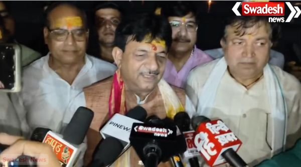 The Mahabharata period mythological fair was inaugurated by cutting the ribbon.