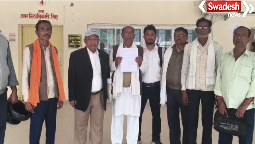 Big news from Banda - Farmers troubled by faulty tube wells appeal to the DM