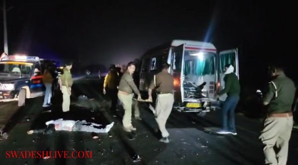 Tragic road accident in Fatehpur: Two killed in collision with unknown vehicle