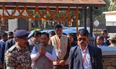 CM Vishnu Dev Sai's visit to Jagdalpur: Inaugurated Pandum Cafe, tasted the cuisine of surrendered Maoists