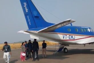 PM Shri Air Ambulance: An elderly paralyzed woman from Khandwa was airlifted to Indore, the first such service in the district.