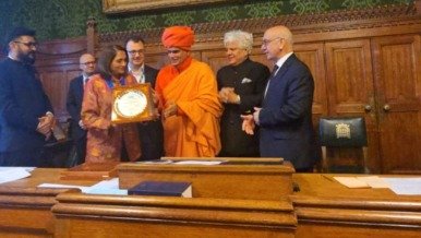 swami-chakrapani-uk-parliament-honour-2025
