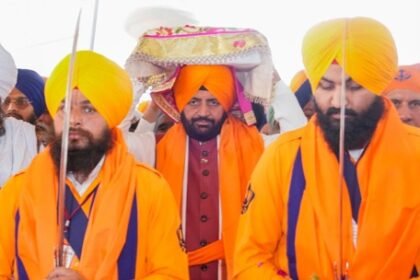 cm-nayab-saini-palki-seva-guru-teg-bahadur-kurukshetra-350th-shahidi-diwas