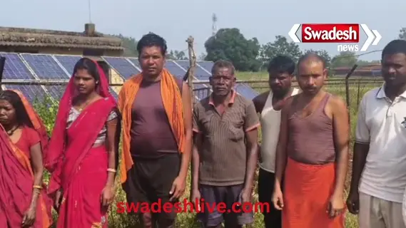 The village dominated by Pando-Gonds has been in darkness for two months, studying and surviving with the help of a torch!