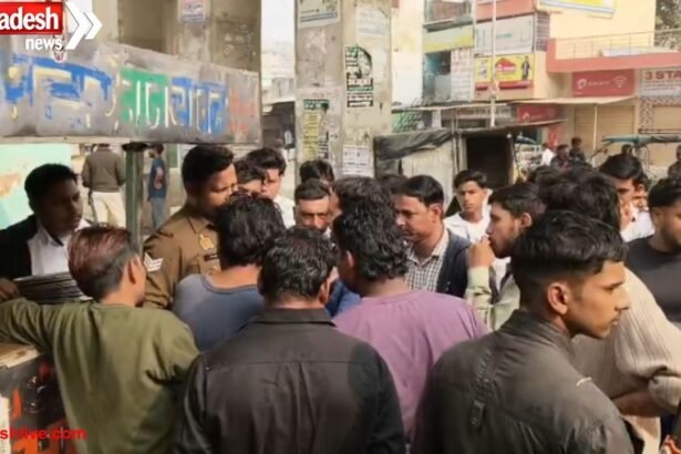 Bullying wreaks havoc in Hapur: A street vendor was beaten up for asking for fried rice.