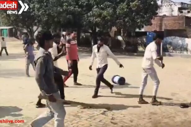 Bus helper brutally beaten up, hospitalized in critical condition