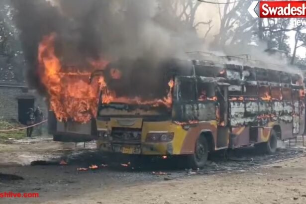 Two buses caught fire under suspicious circumstances, and were brought under control by locals hours later.