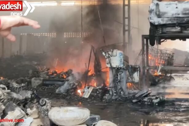 Massive fire at vehicle cutting warehouse in Hapur, explosions cause panic