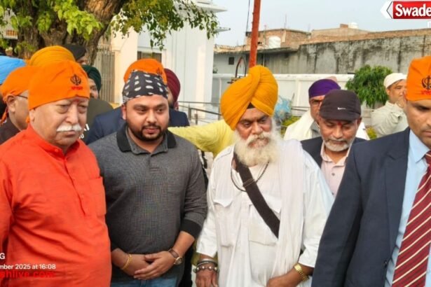 RSS chief Mohan Bhagwat paid obeisance at Gurudwara Brahmakund Sahib in Ayodhya.