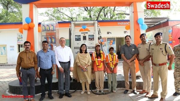 ग्वालियर में बढ़ी महिलाओं की ताकत: पुलिस वेलफेयर पेट्रोल पंपों पर 85 शक्ति दीदियों ने संभाली जिम्मेदारी