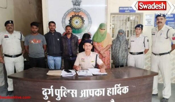 दुर्ग में ईसाफ बैंक से ₹85 लाख का गबन, छह कर्मचारी गिरफ्तार