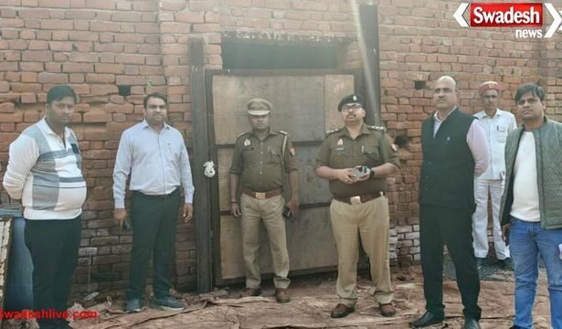 आगरा में अमोनियम नाइट्रेट फैक्ट्री पर छापा, 1535 बैग सील