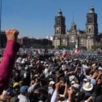 मेक्सिको में GEN-Z आंदोलन: सरकार के खिलाफ सड़क पर उतरे हजारों युवा, झड़पों में 120 घायल