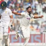 मोहम्मद सिराज की गेंद पर दो टुकड़ों में बंटा स्टंप, बल्लेबाज हुआ हक्का-बक्का, वीडियो वायरल