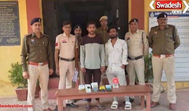 धमतरी: मोबाइल दुकान में चोरी करने वाले तीन चोर गिरफ्तार, चोरी का सामान बरामद