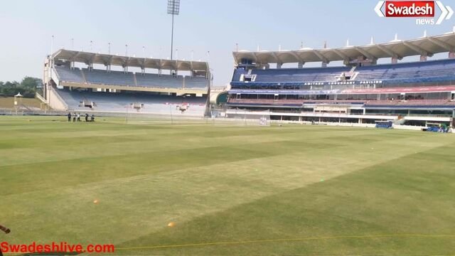 IND vs SA: रांची वनडे में पिच पर कैसा रहेगा मुकाबला? बल्लेबाज या गेंदबाज किसका चलेगा सिक्का,टॉस की भूमिका रहेगी अहम