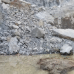 सोनभद्र खदान हादसा: ड्रिलिंग के दौरान धंसी खदान, 1 की मौत, कई मजदूर के दबे होने की आशंका