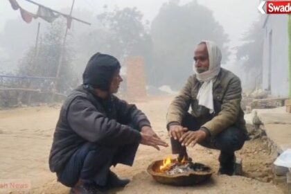 Agra: Dense fog engulfs Taj city Agra, disrupting normal life