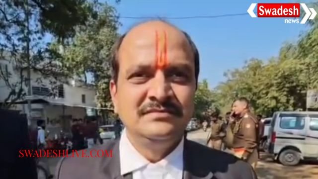 Mathura: Order to register a case against storyteller Aniruddhacharya for his comments on women