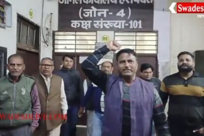 Uproar in Agra Municipal Corporation: Mayor Hemlata Diwakar's nephew accused of indecency