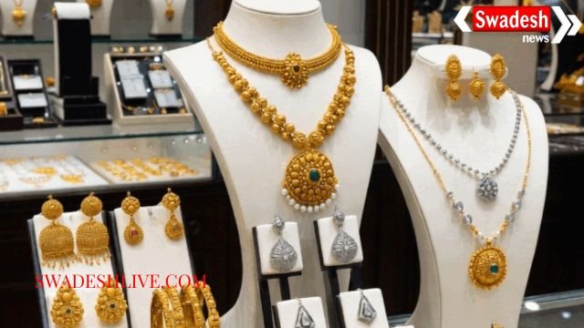 चांदी ₹7,457 बढ़कर ₹1.86 लाख प्रति किलो के ऑलटाइम हाई पर पहुँची, सोना 1.28 लाख हुआ